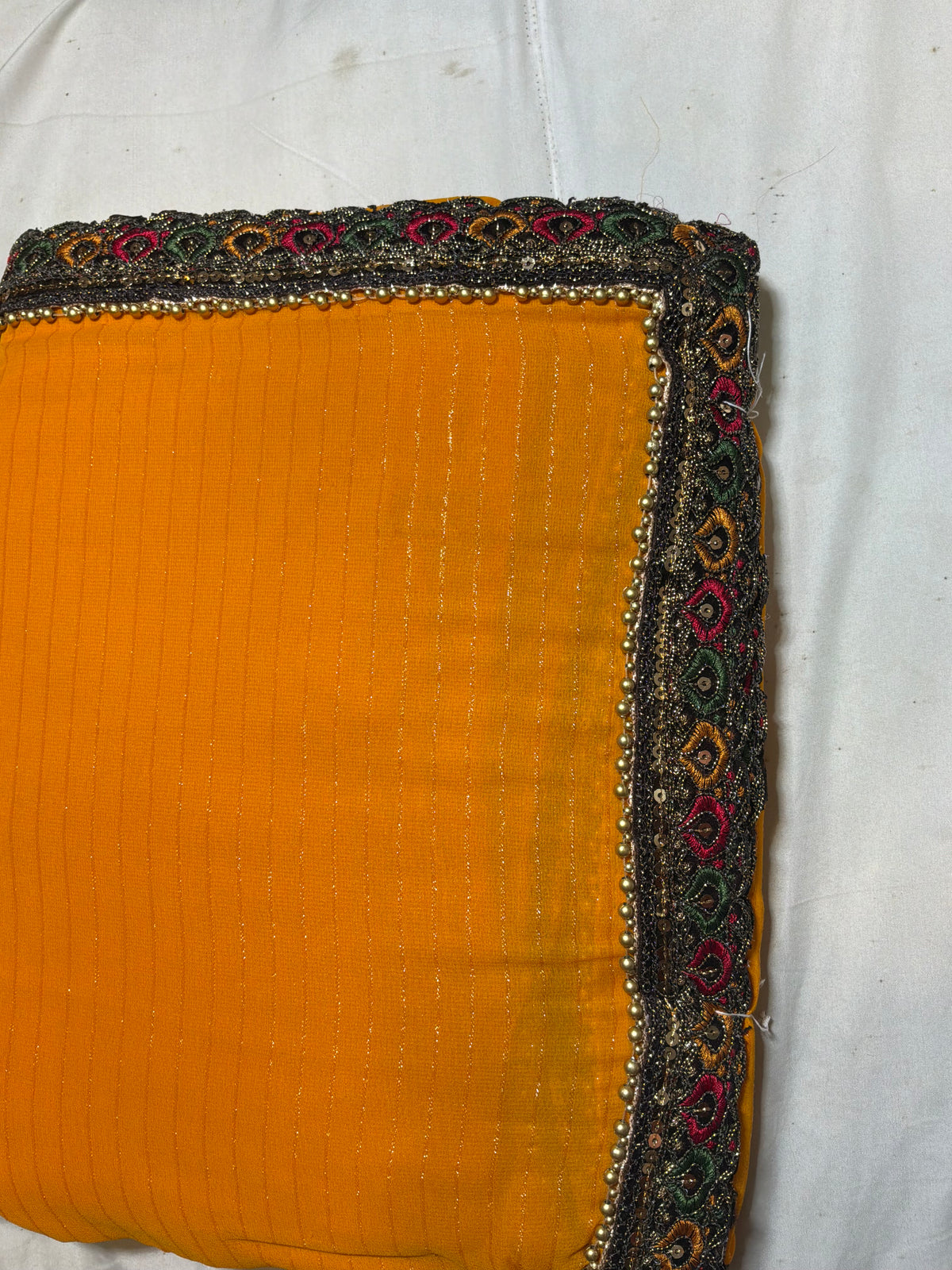 Elegant gleeter saree